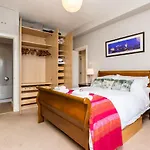 Luxury New Town 1 Bed Apartman