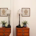 Joivy Fantastic New Town Flat With Shared Garden Edinburgh