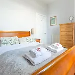 Beautiful Center 1 Bed With Park View * Edinburgh