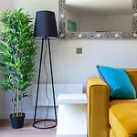 Castle View Luxury 1 Bed *