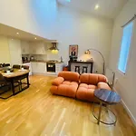 2 Bed 2 Bath With Private Parking * Edimburgo