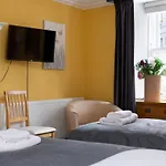 Hotel 48 Gilmore Place Residences *