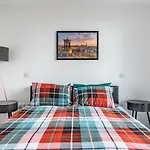 Apartment Amazing - Great Junction St - Free Parking