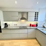 Elite 3 Bed New Town With Private Walled Garden *
