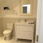 Centre New Town 2 Bedroom Flat * Edinburgh