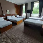 Hotel House 3*