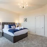 Exclusive 2 Bed, Free Private Parking, In West End * Edinburgh