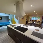 Luxury Architect Designed 13 Mins To Royal Mile Feriehus