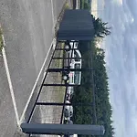 4 Bed Near Airport * 爱丁堡