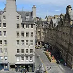 Luxury 3 Bed Royal Mile Апартаменты Эдинбург