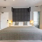 The On The Mile Hotell Edinburg