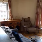 شقة 3 Bedrooms Flat In Central Old Town , Grassmarket Heart Of Flat Sleeps 6 , Eh1 *