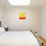 Lägenhet Central, Bright 2 Bed Flat - Pool & Sauna Edinburg