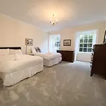 Spacious Flat Sleeps 8 Near Princes Street * Εδιμβούργο