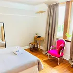 Leith Walk Budget ホームステイ
