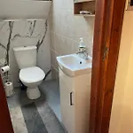 4 Bed Near Airport * 爱丁堡