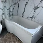 度假居 4 Bed Near Airport