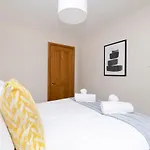 Joivy Bright And Cosy Flat Near The Scotland Gallery アパート エディンバラ