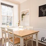 Διαμέρισμα Bright New Town 2br-1ba, 1 Min To George St By Bonjour Residences