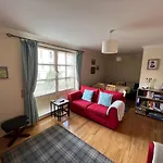 Old Town, Free Parking, Outlander Experience Appartement Edinburgh