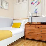 Beautiful 4 Bedroom - Free Parking Dom wakacyjny Edynburg