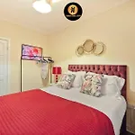 Appartamento 4 Bedrooms By Sensational Short Lets & Serviced *