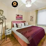 4 Bedrooms By Sensational Short Lets & Serviced * Edimburgo
