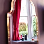 Comfortable Ground Floor Double فندق *