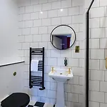 Comfortable Ground Floor Double