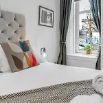 Jamson Pl - 3br Sleeps 7 Apartman Edinburgh