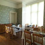 Northumberland 3*