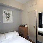St Christophers Otel Edinburgh