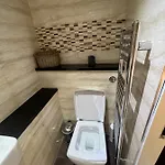 Luxury Double W/ Private Bathroom 에든버러
