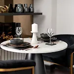 Daire Sovo - Luxury Romantic Westend With Jacuzzi Bath