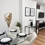 Дом отдыха Modern 2 Bedroom In Free Parking Эдинбург
