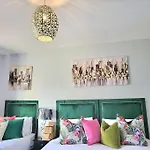 Appartamento 4 Bedrooms By Sensational Short Lets & Serviced