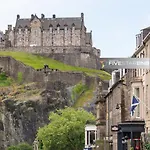 Cool Urban With Stunning Castle Views Edimburgo