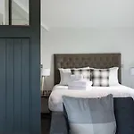 Apartamento Cool Urban With Stunning Castle Views *