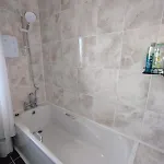 3 Bed House In - Private Parking Édimbourg