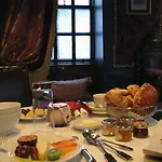 The Witchery 5*