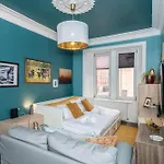 アパート Pass The Keys Trendy Historic Flat Sleeps 4 To 6 Near Leith Shore エディンバラ