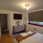 White House In Edinburgh, 2 Bedroom Good Location * Edinburgh