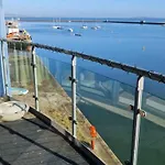 Calming Sea View Daire