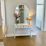 Apartment South Bridge *