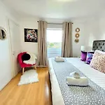 3 Bed House With 6 Beds By Sensational Εδιμβούργο