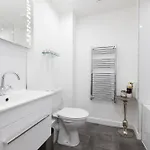 Joivy Elegant Flat With Balcony Apartament *