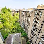Guestready - Royal Mile Centre 2-bed إدنبرة