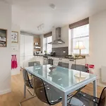 Causewayside - The Address Apartamento