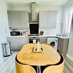 The Urban Retreat * Εδιμβούργο