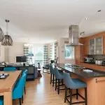 Holyrood Road Park - 379 Εδιμβούργο